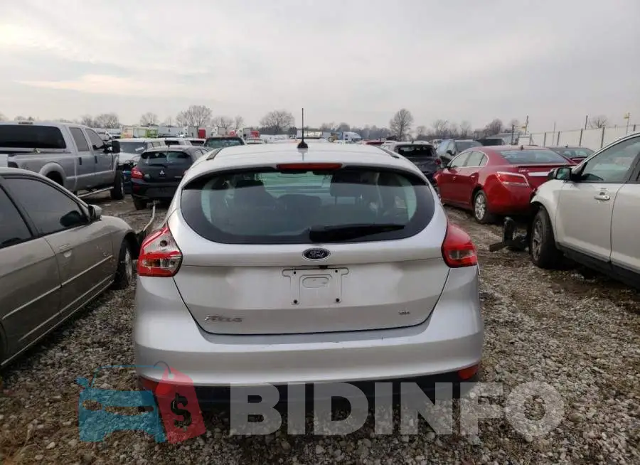 1FADP3K2XJL292372 Photo# 6