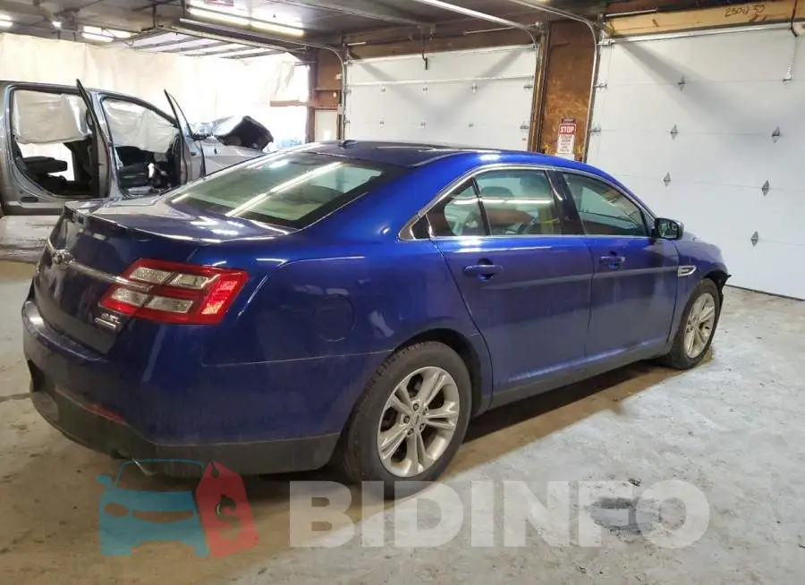 1FAHP2E85FG117832 Photo# 3