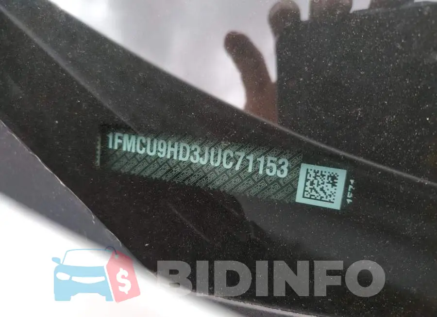 1FMCU9HD3JUC71153 Photo# 13