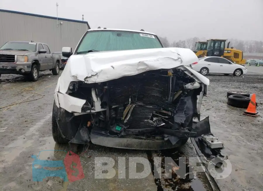 1FMJU1KT9FEF16208 Photo# 5