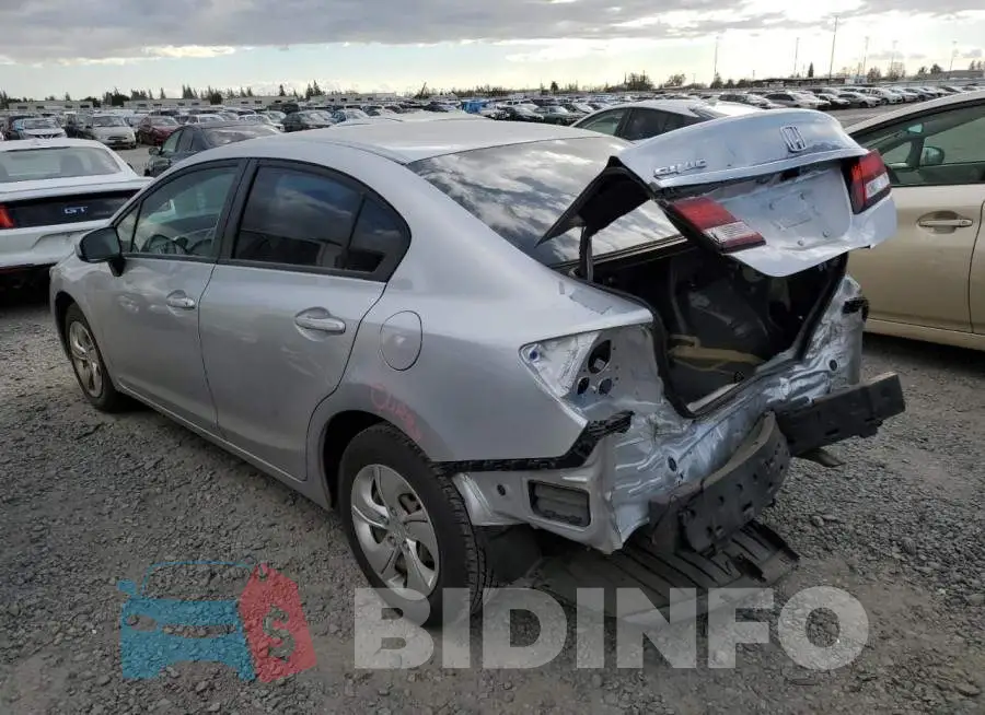 19XFB2F55FE252863 Photo# 2