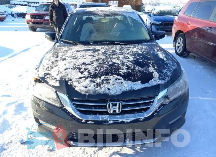 1HGCR2F56EA306835 Photo# 5