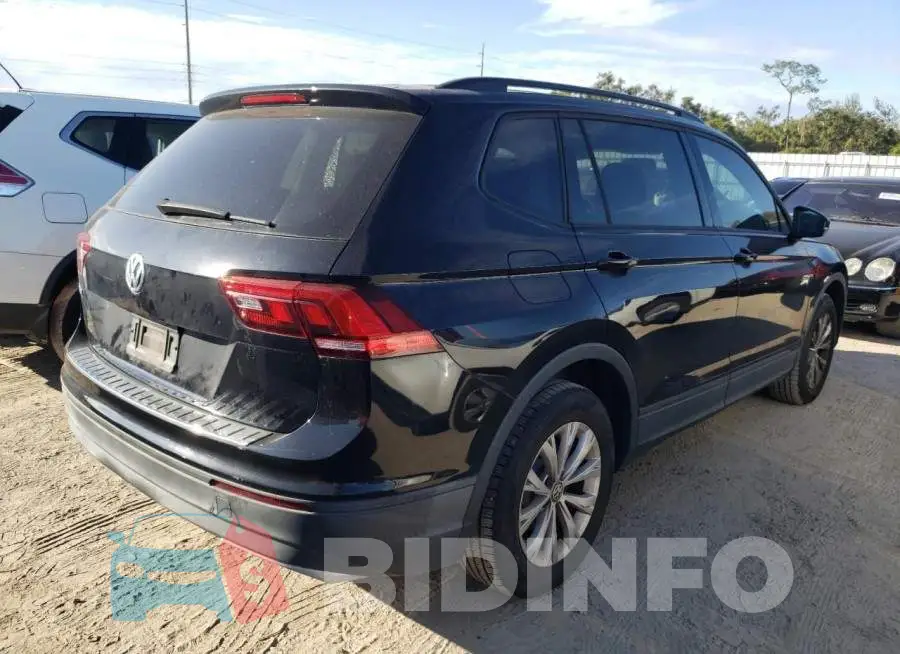3VV1B7AX3KM100680 Photo# 4