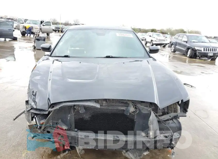 2C3CDXHG1EH105374 Photo# 5