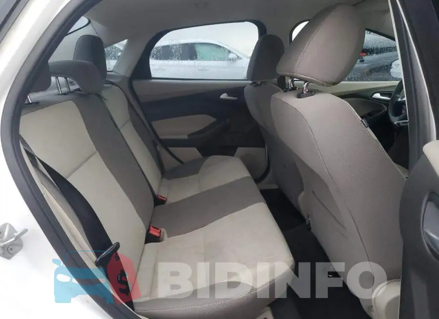 1FADP3F26EL113387 Photo# 10