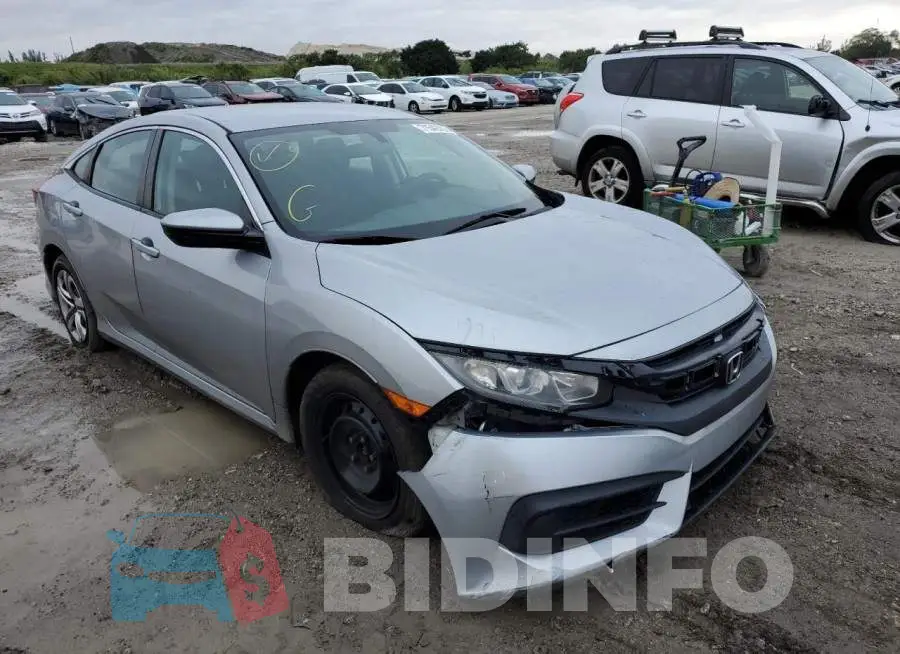 19XFC2F55HE041033 Photo# 4