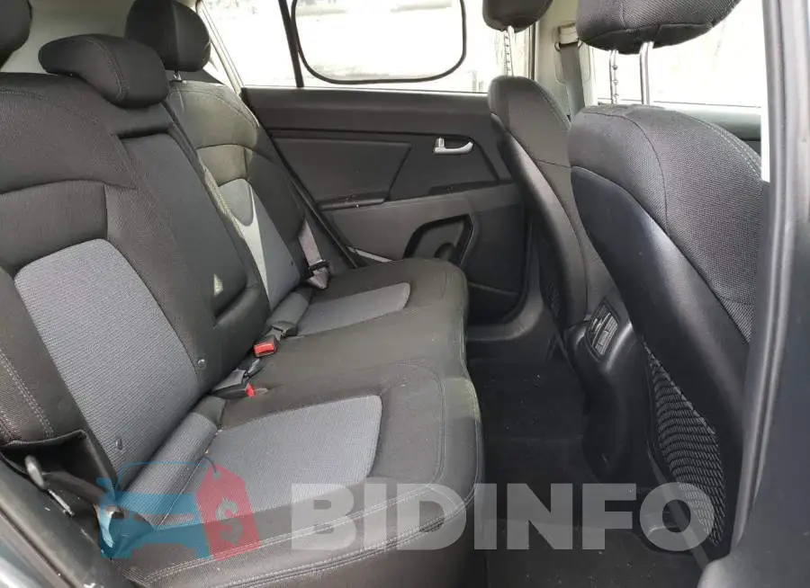 KNDPB3AC3F7718385 Photo# 11