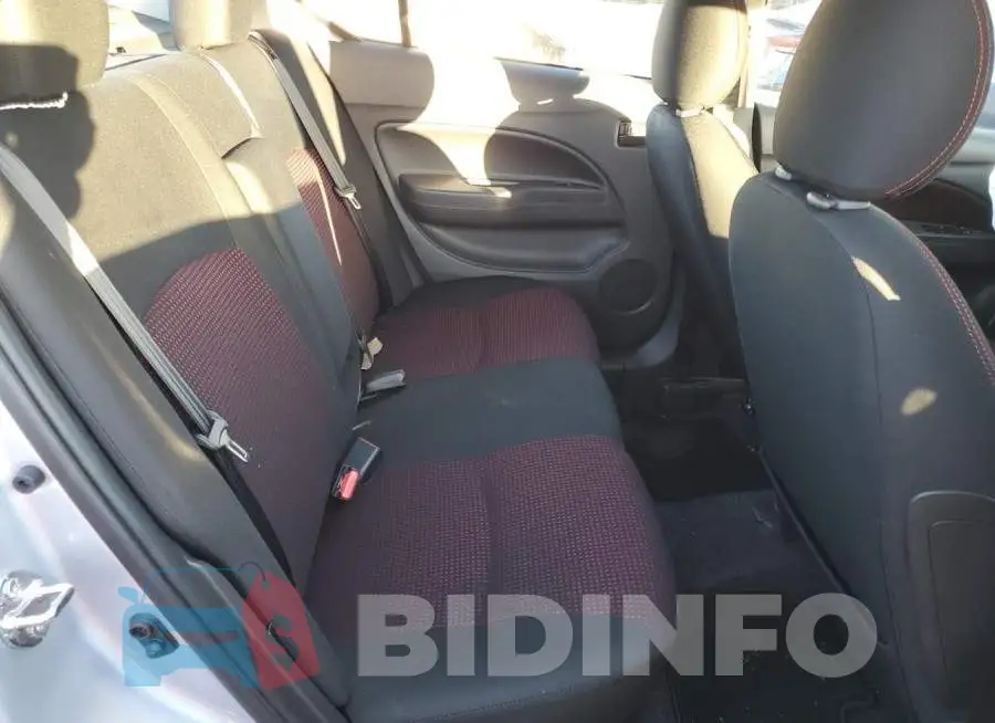 ML32FUFJ8NHF05426 Photo# 10