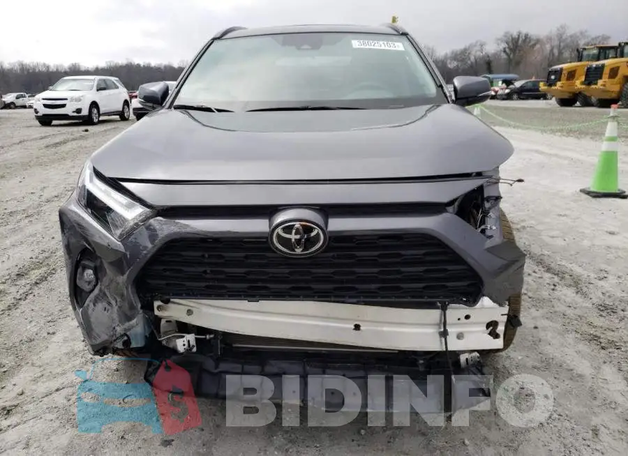 2T3C1RFV6NC184446 Photo# 5