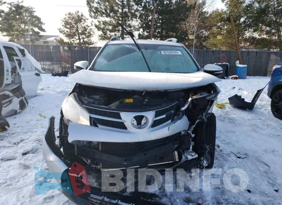 2T3RFREV8EW135177 Photo# 5