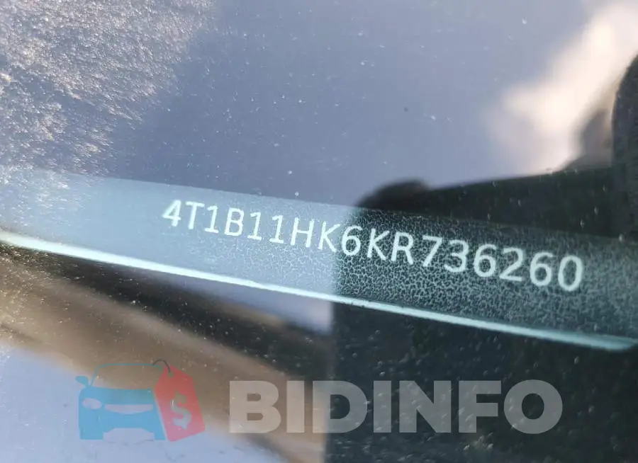 4T1B11HK6KR736260 Photo# 13