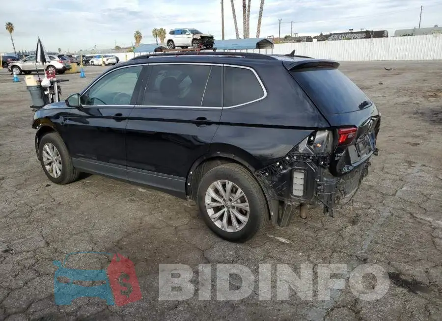 3VV3B7AX8KM072903 Photo# 2