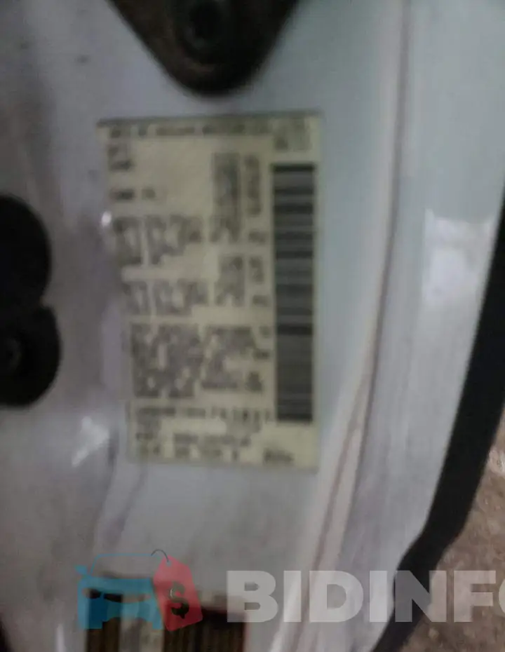 1N6BD0CT8FN763833 Photo# 12