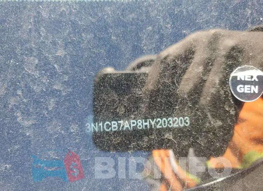 3N1CB7AP8HY203203 Photo# 12