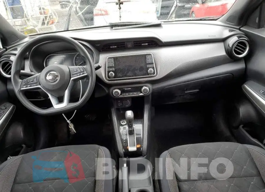 3N1CP5CU4JL537398 Photo# 8
