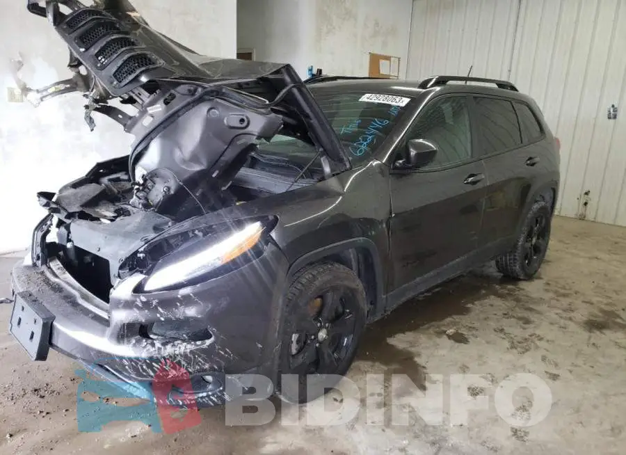 1C4PJLCB3EW299000 Photo# 1