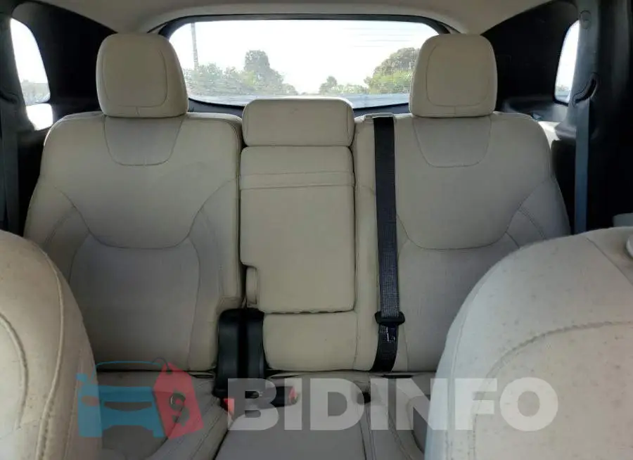 1C4PJLCX6JD524737 Photo# 10