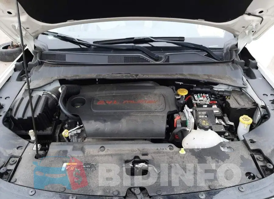 3C4NJDCB4LT147176 Photo# 12