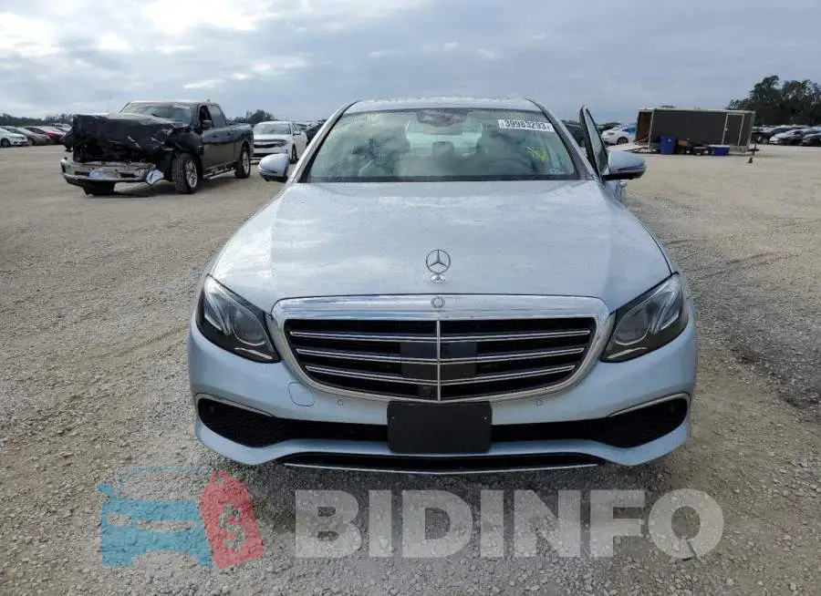 WDDZF4JB3HA114924 Photo# 5
