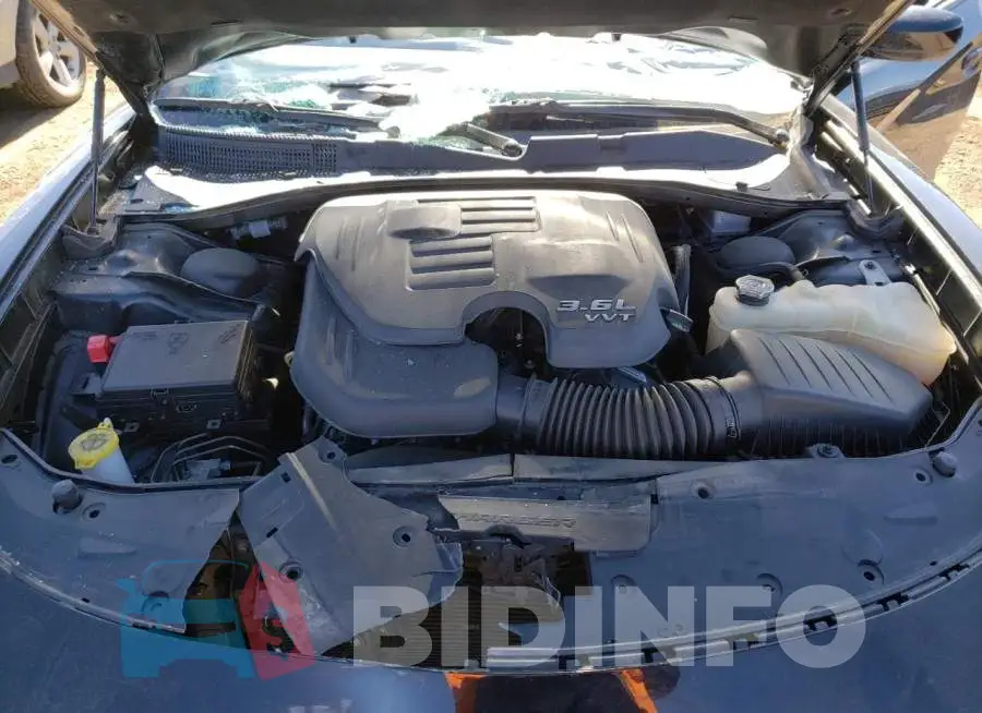 2C3CDXJG7LH168129 Photo# 11