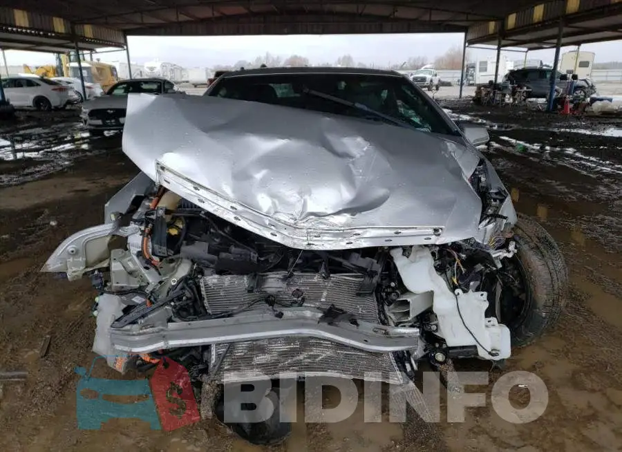 1G6RR1E47EU602170 Photo# 5