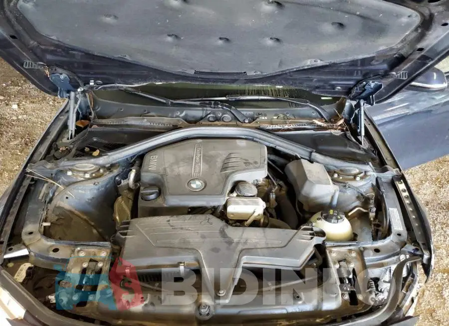 WBA8A3C58GK689645 Photo# 11