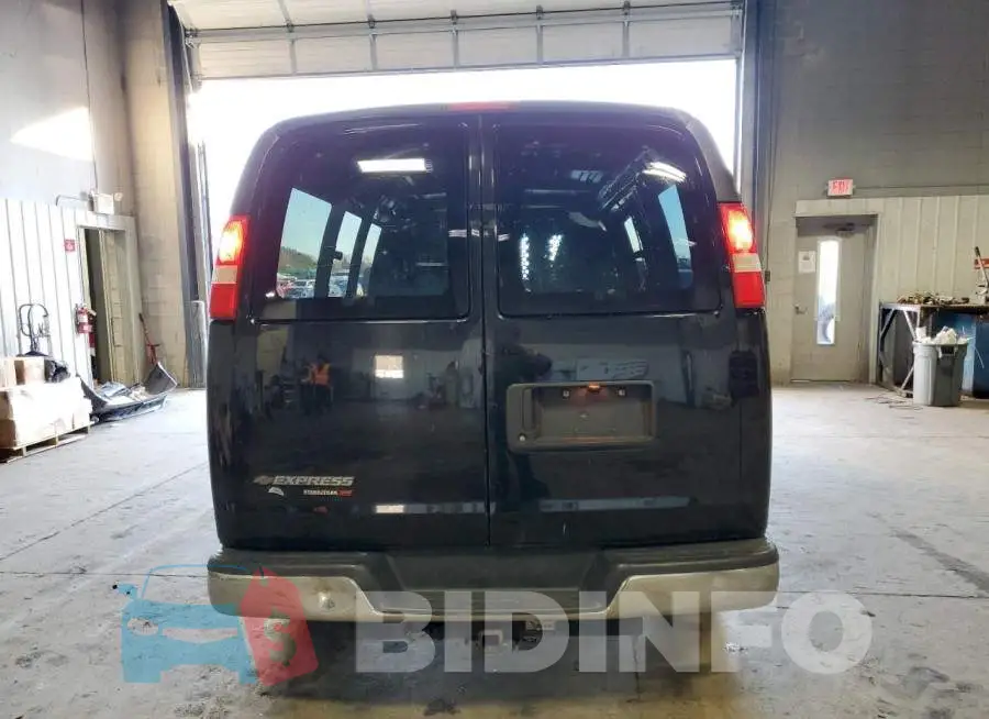 1GCSHAF42E1188717 Photo# 6