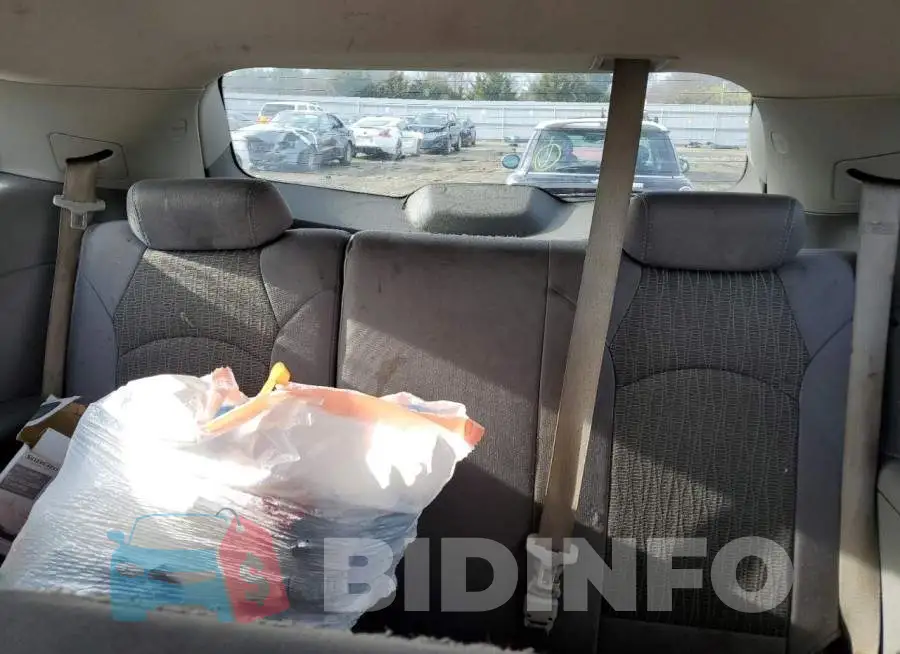 1GNKRFKD7EJ159950 Photo# 10