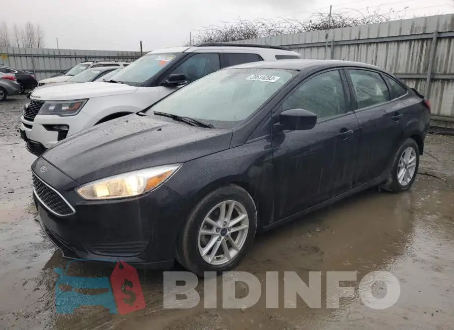 1FADP3F22JL315038 Photo# 1