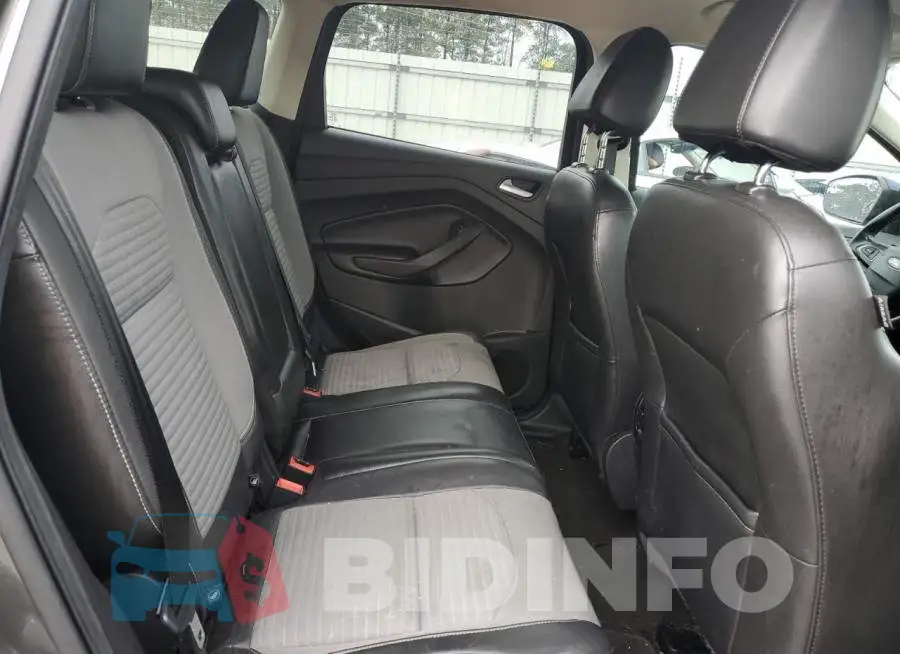 1FMCU0GD3HUD15689 Photo# 11