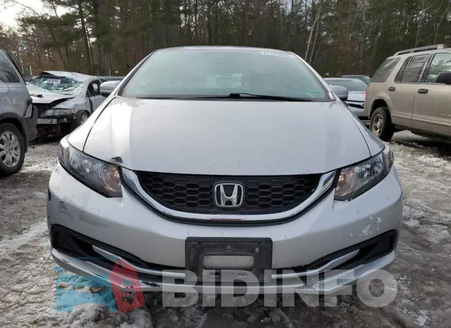 19XFB2F59EE231495 Photo# 5