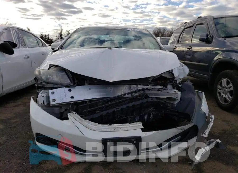 19XFB2F83FE259806 Photo# 5