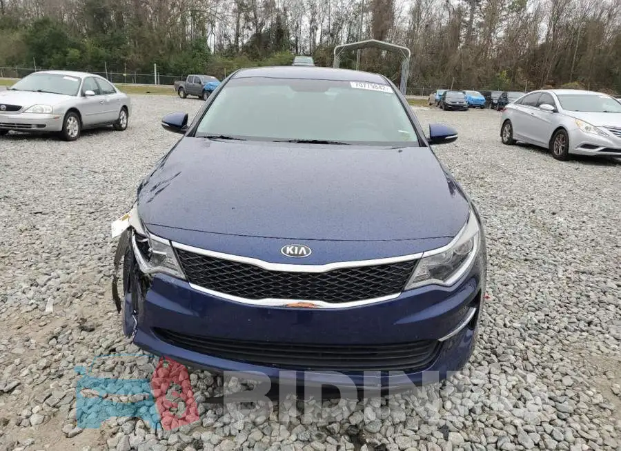 5XXGT4L38JG219257 Photo# 5