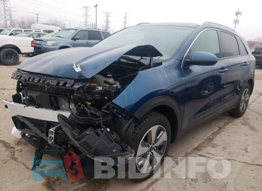 KNDCB3LC6L5370536 Photo# 1
