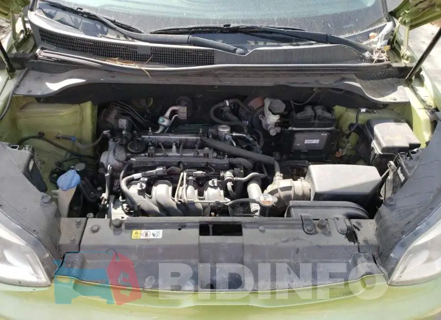 KNDJN2A21F7817642 Photo# 11