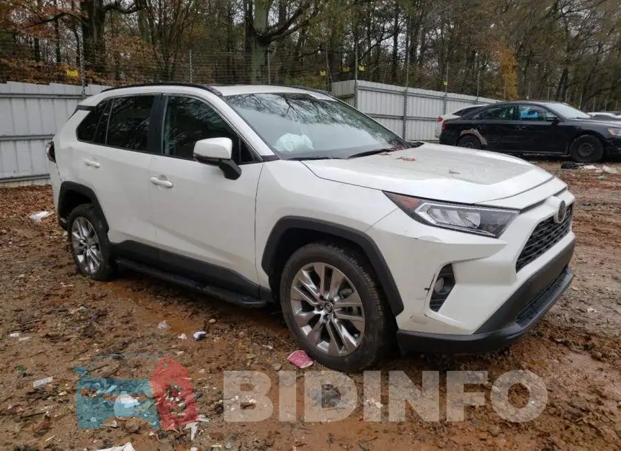 2T3C1RFV3MW122287 Photo# 4