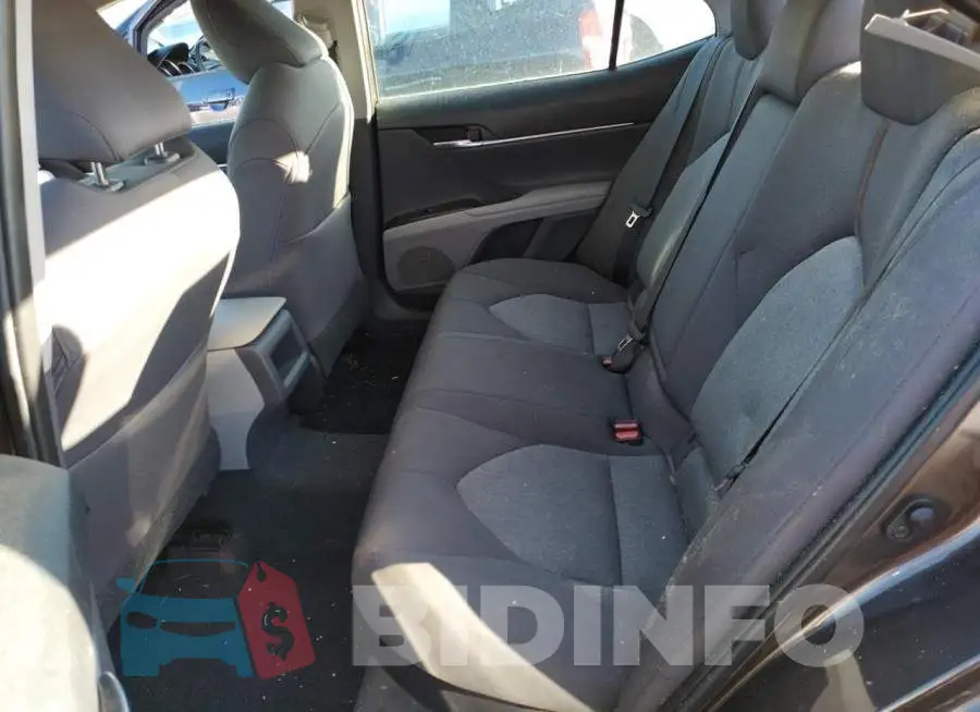 4T1C31AKXLU010683 Photo# 10