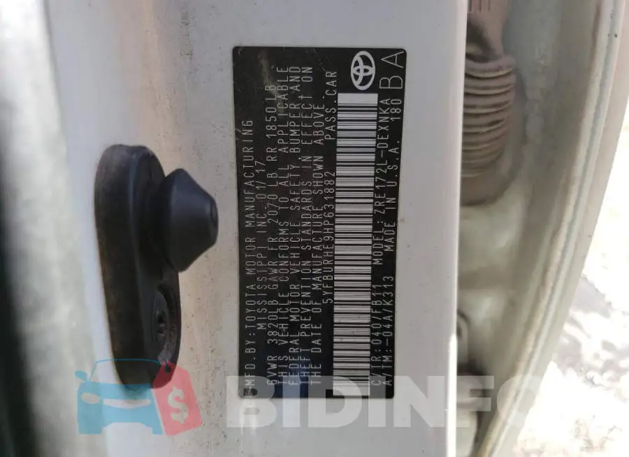 5YFBURHE9HP631882 Photo# 13