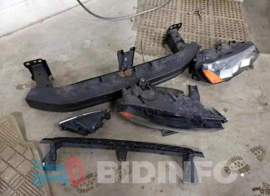 1VWCN7A33EC021721 Photo# 12
