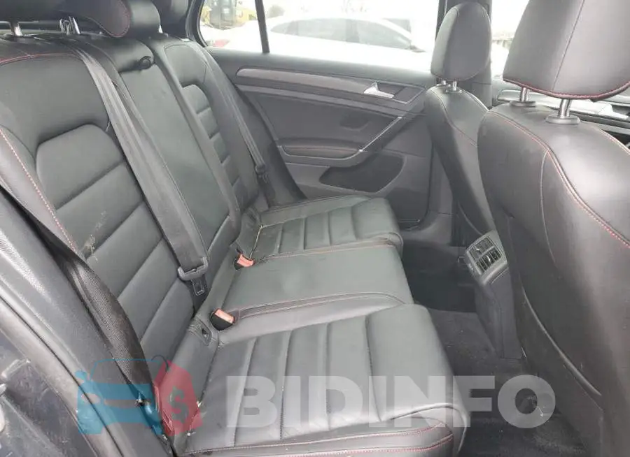 3VW6T7AU3KM032157 Photo# 10