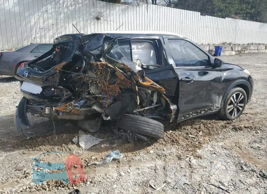 3N1CP5CV5LL495125 Photo# 3