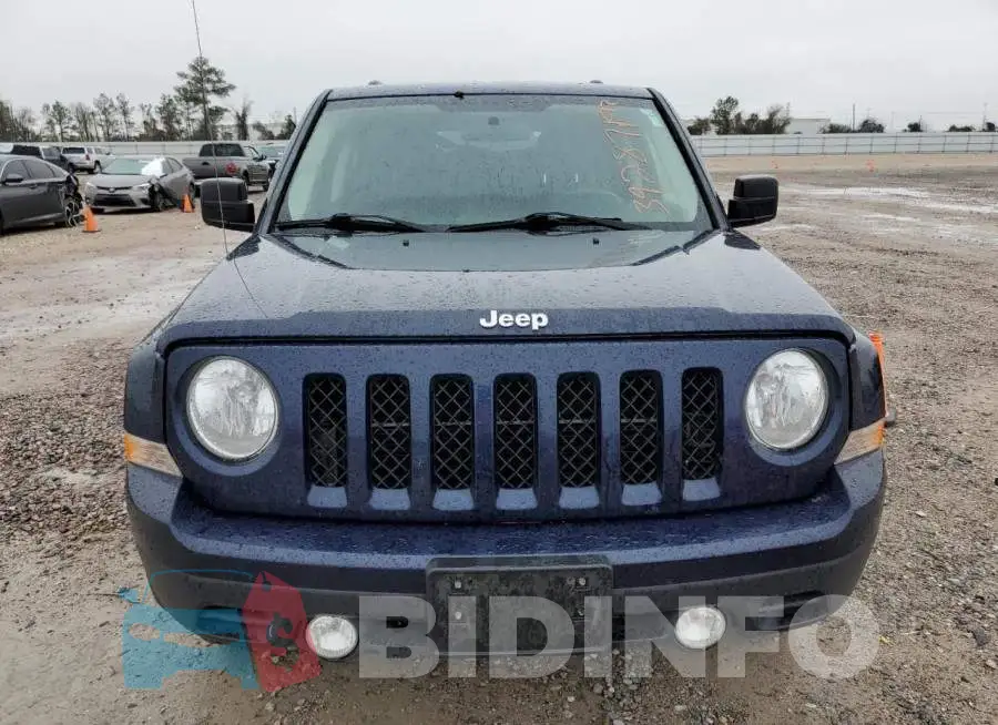 1C4NJRBB6ED632796 Photo# 5