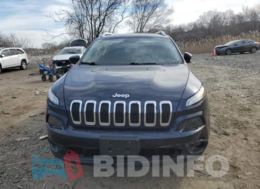 1C4PJLCB2EW319284 Photo# 5