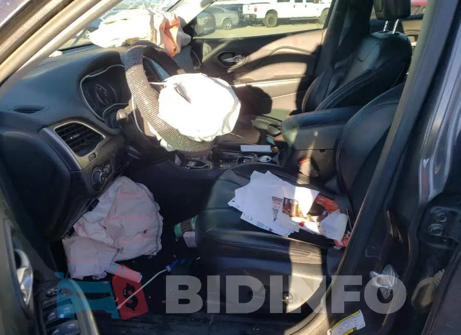 1C4PJLLB3LD560893 Photo# 7