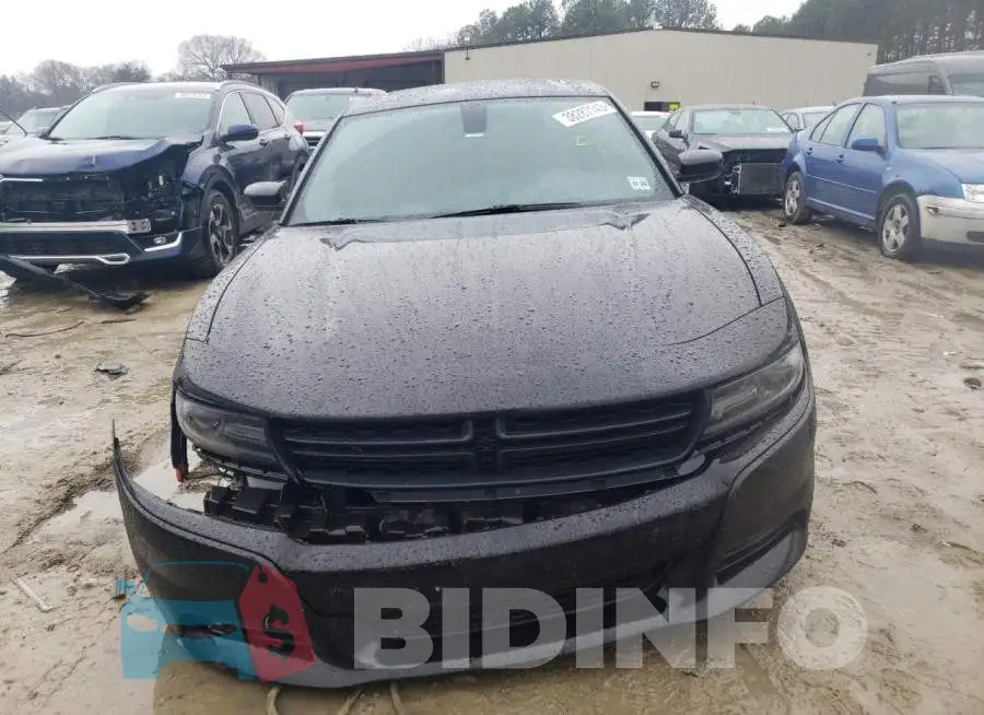 2C3CDXBG3KH661593 Photo# 5