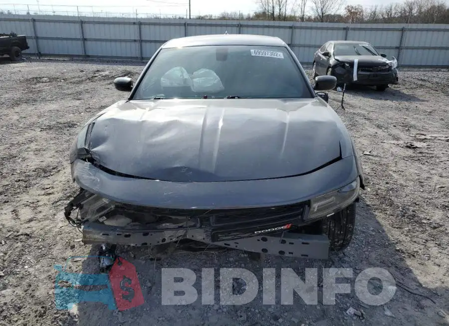 2C3CDXHG4JH167300 Photo# 5