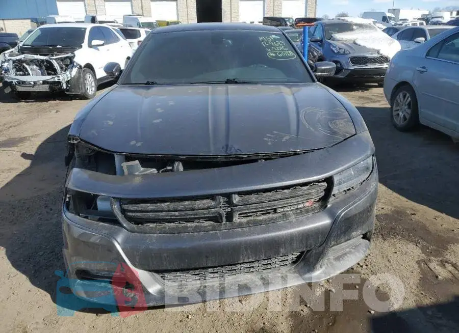 2C3CDXHG9FH772016 Photo# 5