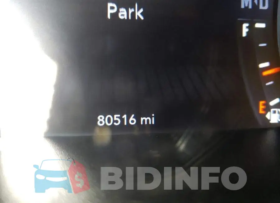 2C3CDZBT8KH583496 Photo# 8
