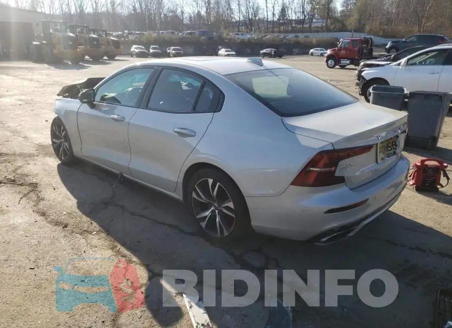 7JRA22TM8MG102136 Photo# 2