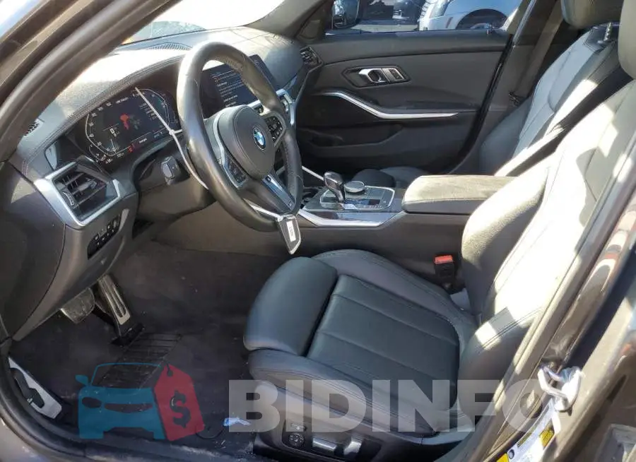 WBA5U7C01LAF54256 Photo# 7